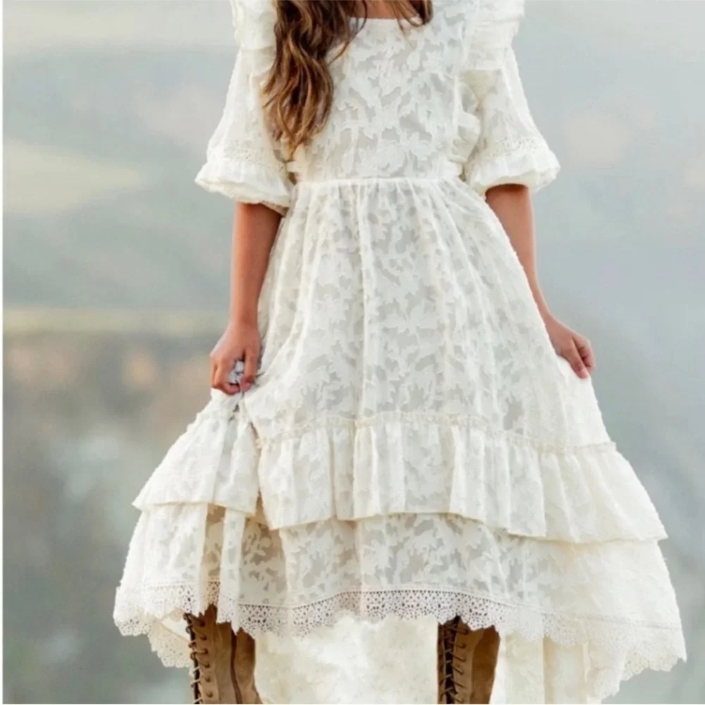 Joyfolie Ivory Lace Formal Dress - Picture 2 of 6